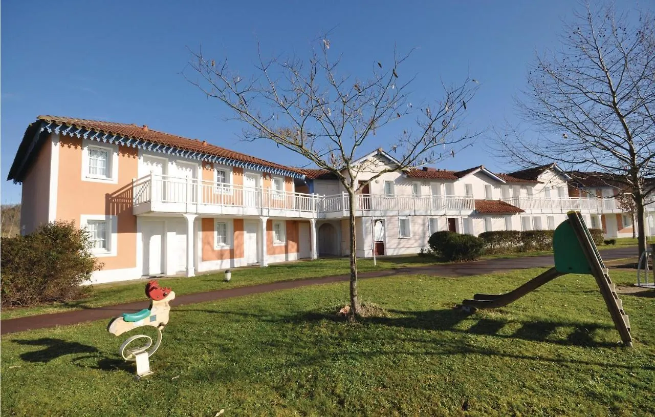 Gorgeous Home In Marciac With Kitchenette France